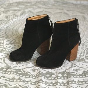 Jeffrey Campbell Rumble Black Suede Ankle Boots 9